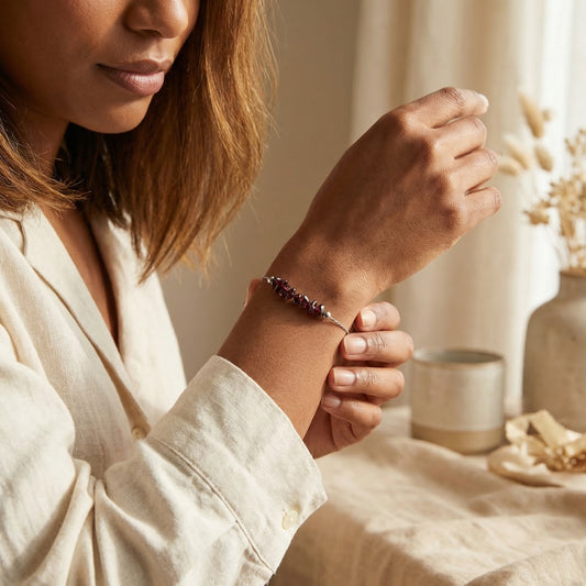 Lebensenergie-Armband „Root Fire“ - Granat