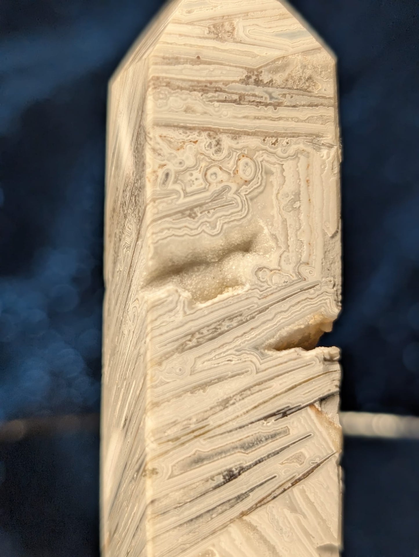 Crazy Lace Achat Turm mit Druzy