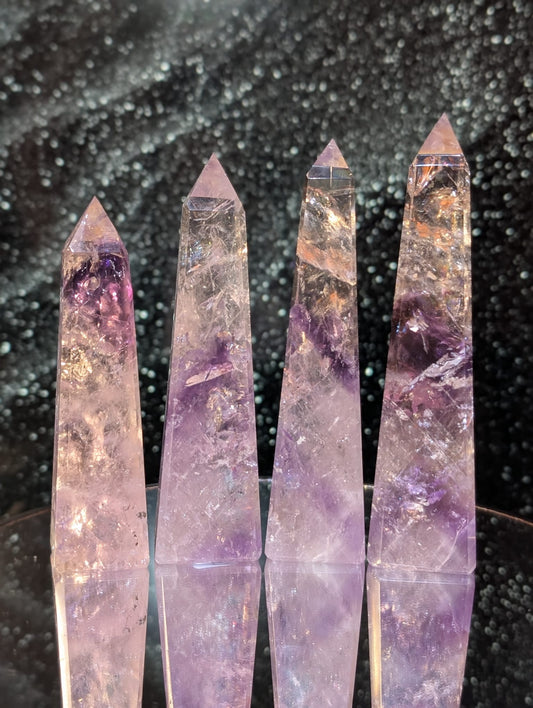 Phantom-Amethyst-Obelisk