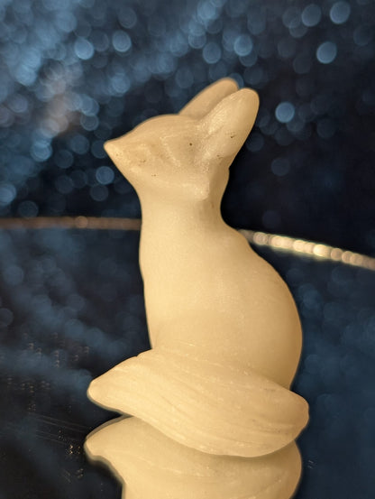 Fuchs-Figuren aus Jade, Aventurin, Orangencalcit, Rosenquarz, Ader-Jaspis