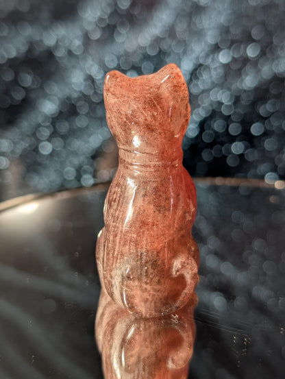 Katzenfigur aus Ocean Jaspis, Pink Opal & Erdbeerquarz