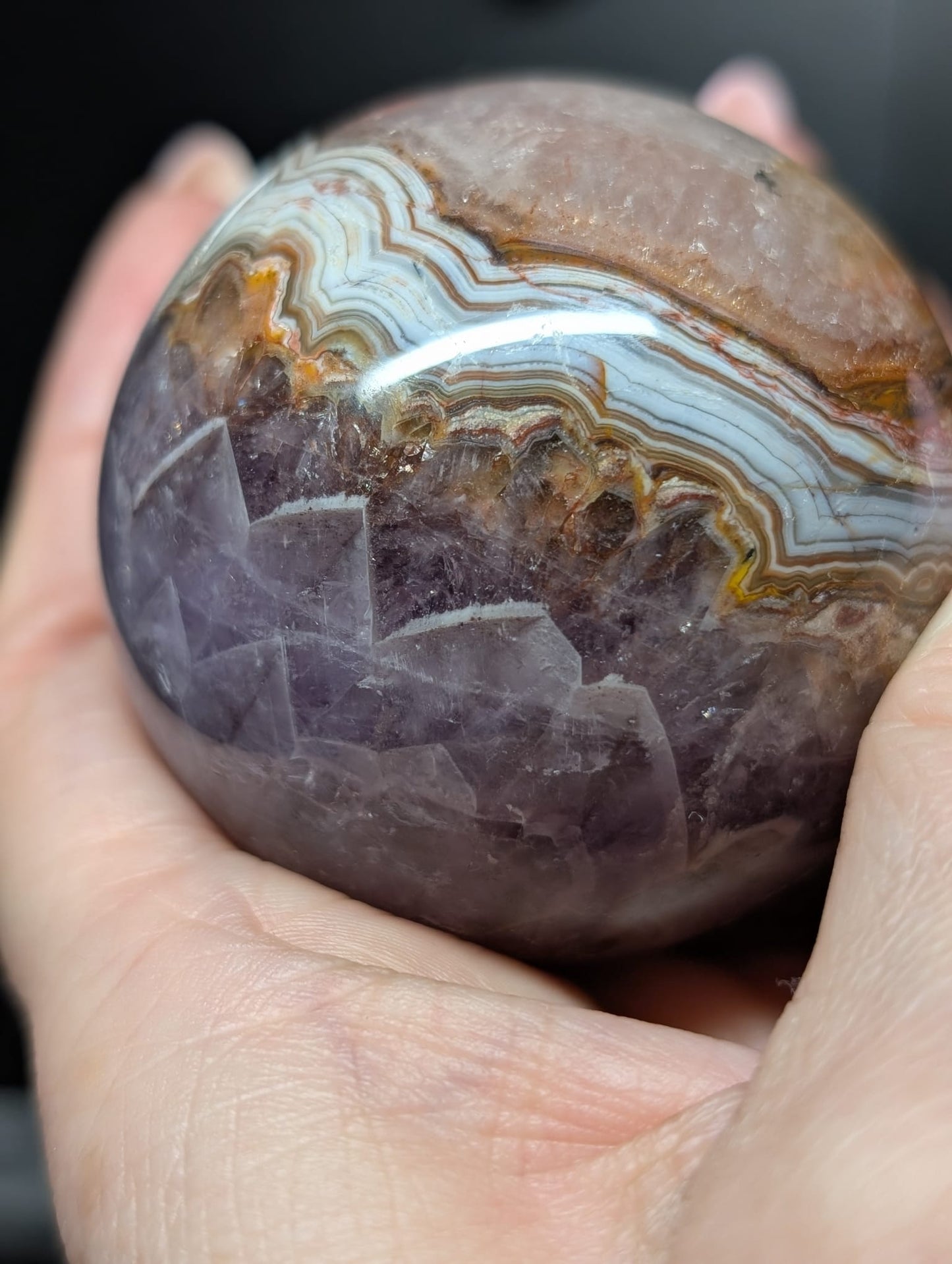 Grazy Lace Amethyst Kugel – Naturschliff