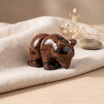 Mahagoni Obsidian Bär – sanfte Stärke & Schutz