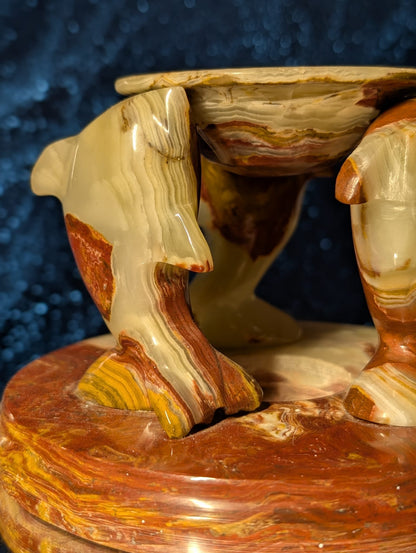 Onyx-Teelicht – Handgeschnitzte Delfine mit Schale