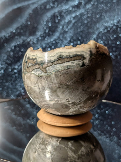 Amethyst-Sphäre XL mit Druzy-Glitzer (11 cm)