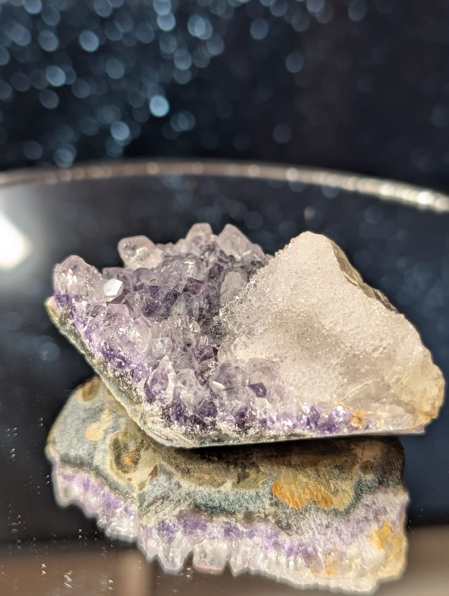 Amethyst-Stufe mit Sugar-Calcit
